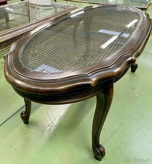 Štýlový konf. stolik, masív , vyplet , sklo, v 47, d 131, s