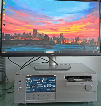 Zaujímavy PC s displejom + HRY, RAM 16GB , RTX 3050 8GB