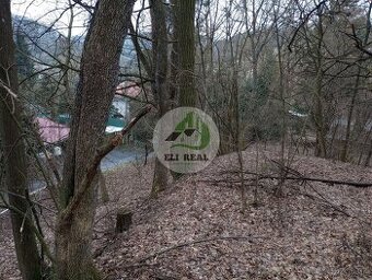 Stavebný pozemok v obci Veľký Šariš časť Kanaš