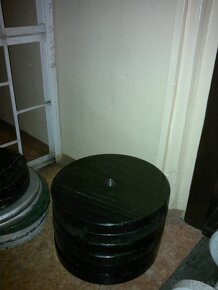 Železné kotúče/závažia 2x15kg, 2 x 20 kg,2 x 25 kg,2 x 30 kg