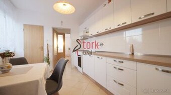 Na predaj - veľký 3i BYT s garážou - Rajecké Teplice