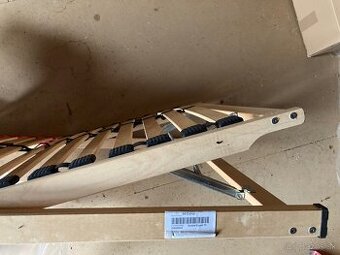 Predám manuálne polohovateľný rošt 80x200 zn. Materasso