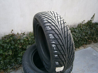 Predám 4x letné Nové pneu MAXXIS 235/60 R16 104HXL