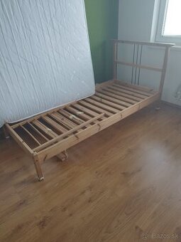 Darujem posteľ