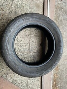 Predám letné pneu 255/50 R 19