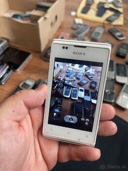 Sony E C1505 - 1