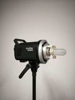 Godox MS300 - 1
