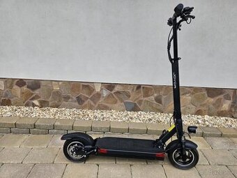ELEKTRICKA KOLOBEZKA JOYOR Y10 - najazdenych 46 km