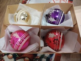 Staré vianočné ozdoby 4kusov