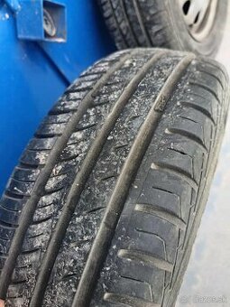 Predám pneumatiky s diskami