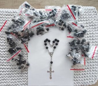 Ruženec na zapínanie (napr. do auta) - čierny