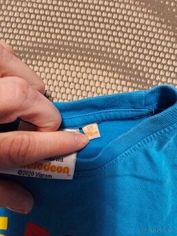 Tricka, svetre, mikiny, tricka s dlhym rukavom