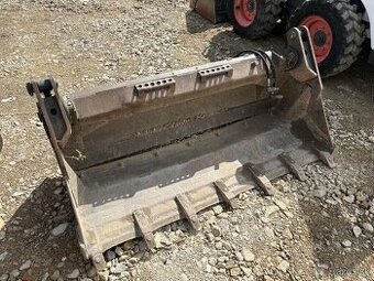 Bobcat Varecha žralok - 1