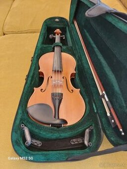 Husle 4/4 z Rumunska komplet s púzdrom, sláčikom, pavúkom