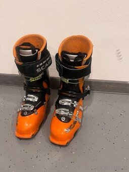 Scarpa Maestrale - skialpove boty