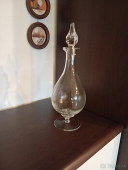 karafa s uzáverom, fúkaná, číré sklo