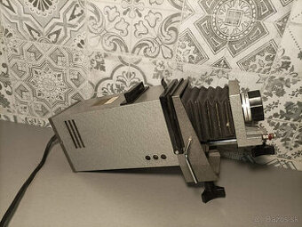 Zväčšovací pristroj Krokus 44 Color