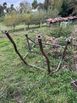 Zetor 50 super ochranný rám