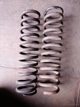 Predám originálne predne pružiny Mercedes Benz E‑class W124