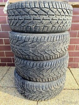 Zimné pneu Kormoran 225/45R 17