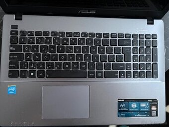 ASUS A550C