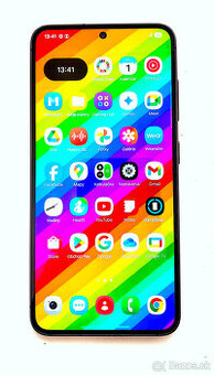 Samsung galaxy S23,vyborny stav,vykony,super fotak