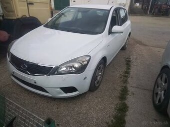 KIA CEED 1.4 16V G4FA