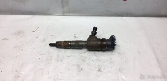 Vstrek. tryska Peugeot 208 Citroen C3 II 1.4 HDI 0445110339