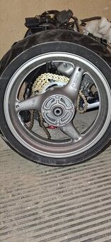 Honda CB600 Hornet 2005 zadné koleso