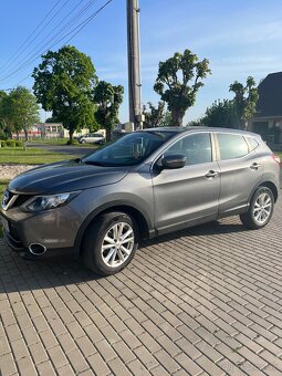 Nissan Qashqai - 1