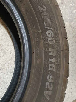 Predám letné pneumatiky 205/60 r16 Kumho