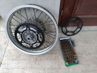 Zadné koleso R18 Yamaha Tenere 660
