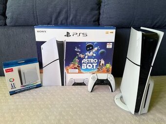 Sony Playstation 5 Slim, Mechanika, 1 ovládač + stojan s RGB