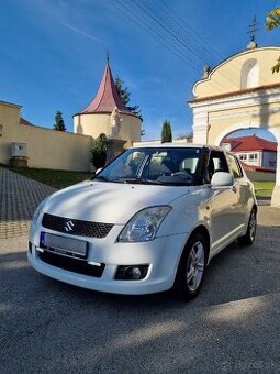 SUZUKI Swift 1.3 68kw