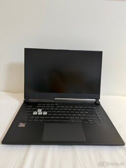 Asus ROG Strix G513IE