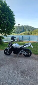 Suzuki Gsr 600