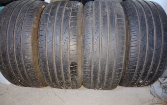 Pneumatiky 235/ 45 R17