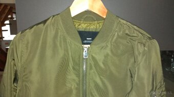 Prechodná bunda bomber Cropp 36 a 34