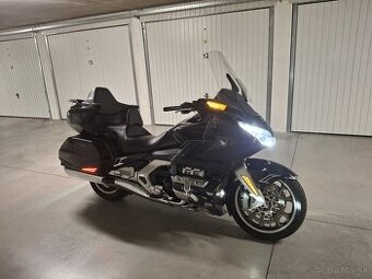 Predám Honda Goldwing 1800 DCT Tour