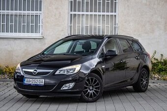 Opel Astra Sport Tourer ST 1.4 /aj na splátky/