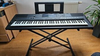 Klavesy Yamaha PRS EW 400