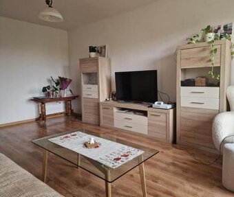 Ponúkam 3 izbový byt na prenájom - 1