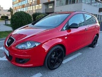 SEAT ALTEA XL,1.MAJITEĽ,111.900km, KÚPENÉ V SR, TOP STAV,
