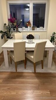 Jedálenský stôl + stoličky