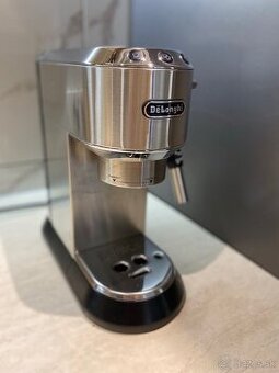 Delonghi kávovar