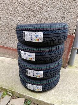 225/55 R 17 Continental