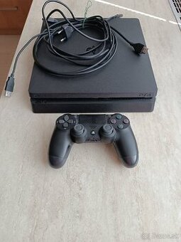 PlayStation 4 Slim 500 GB + ovládač + 11 hier na diskoch