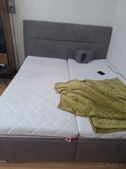 Manzelska postel s úložným priestorom rostami a matracom