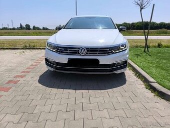 VW Passat variant B8 R-line