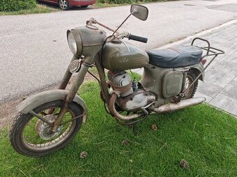 Jawa 350 360 vojak